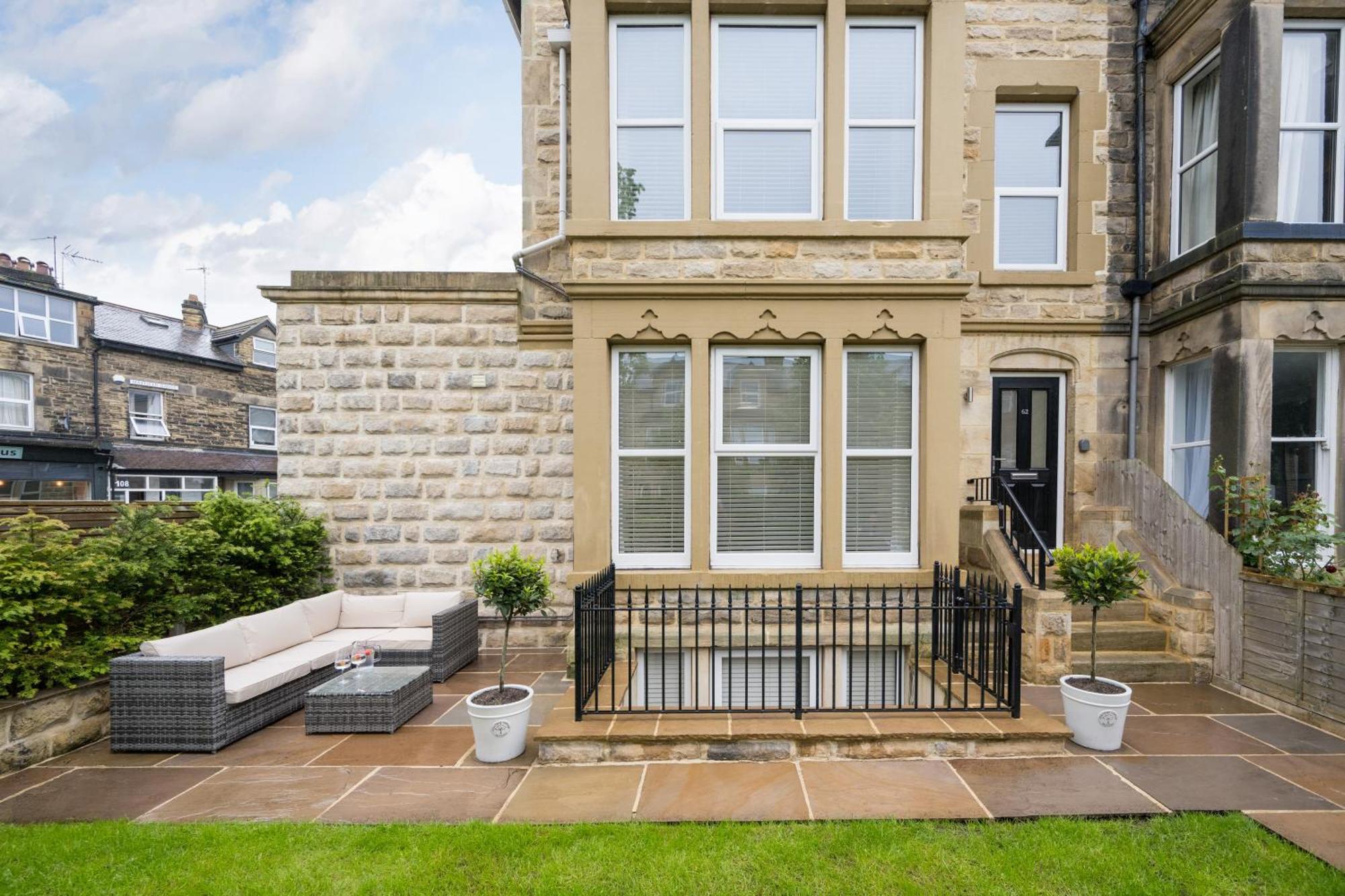Sixtytwo By Harrogate Serviced Apartments Dış mekan fotoğraf